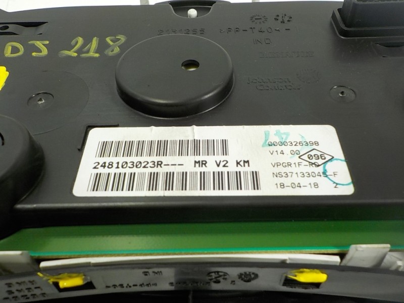 Recambio de cuadro instrumentos para dacia sandero stepway referencia OEM IAM 248105706R 248103023R NS37133045F