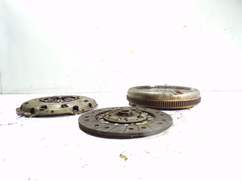 Recambio de kit embrague para seat leon (5f1) fr referencia OEM IAM 04L141015 04L141015E 