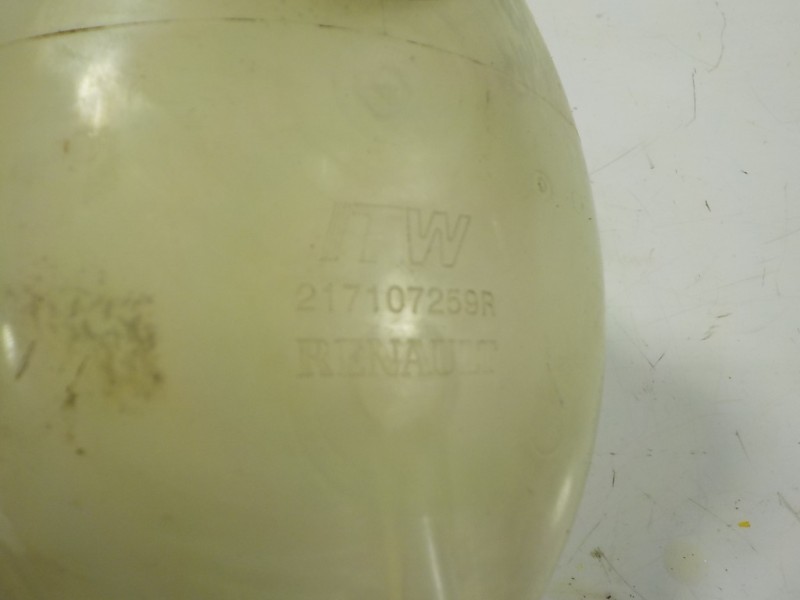 Recambio de deposito expansion para dacia sandero stepway referencia OEM IAM 217104354R 217107259R 