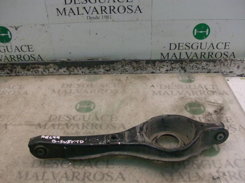 Recambio de brazo suspension inferior trasero derecho para ford focus sportbreak (cap) sport referencia OEM IAM   