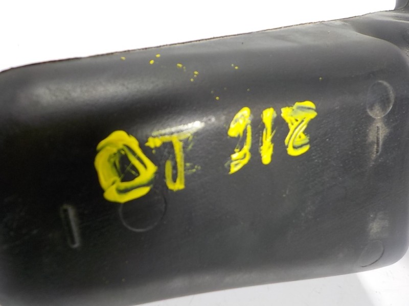 Recambio de deposito limpia para dacia sandero stepway referencia OEM IAM 289101168R 289107187R 