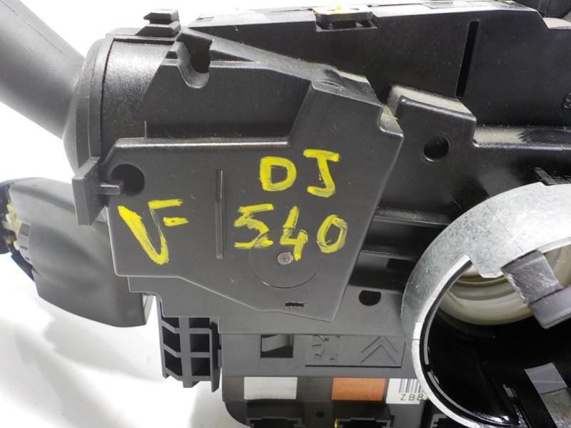 Recambio de mando luces para peugeot 208 1.6 blue-hdi fap referencia OEM IAM 98072680ZD 98072680ZD 83076Z