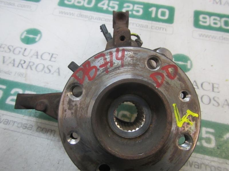 Recambio de mangueta delantera derecha para dacia sandero stepway referencia OEM IAM 400146275R  