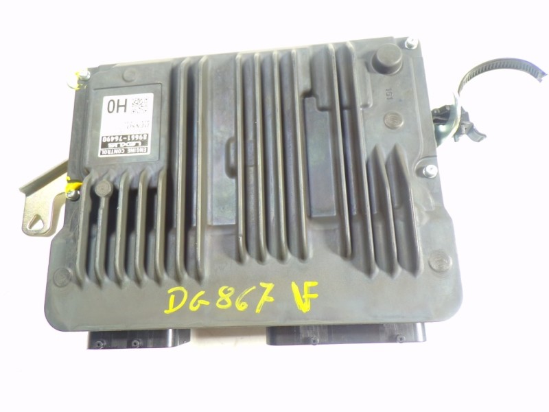 Recambio de centralita motor uce para lexus ux (za10) 250h referencia OEM IAM 8966176490 8966176490 2763003950