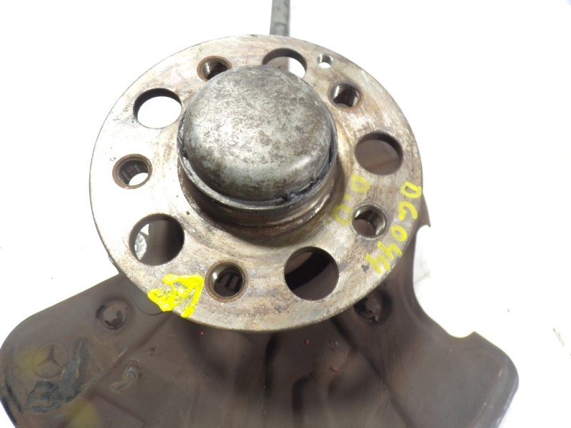 Recambio de mangueta delantera derecha para mercedes-benz clase cl (w215) coupe 500 (215.375) referencia OEM IAM A2203300120  