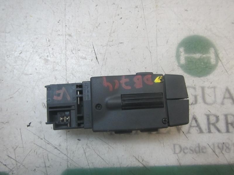 Recambio de modulo electronico para dacia sandero stepway referencia OEM IAM 8200950420 8200850420 