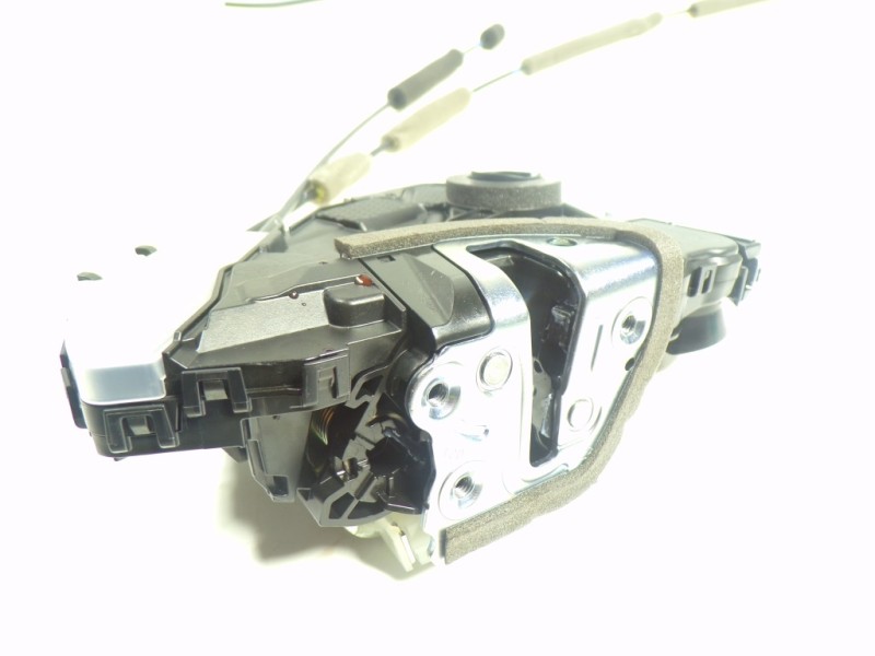 Recambio de cerradura puerta delantera derecha para lexus ux (za10) 250h referencia OEM IAM 6903076041 BH0100803 BH0100803