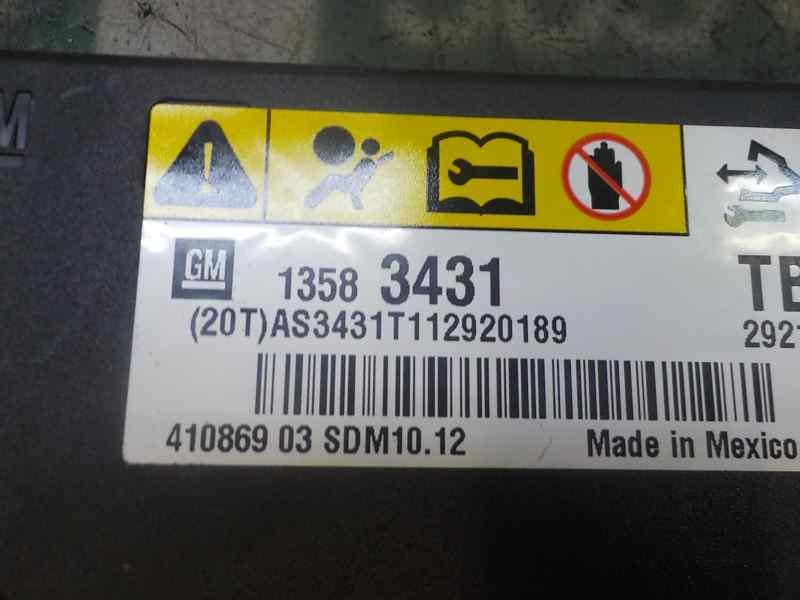 Recambio de centralita airbag para opel insignia berlina 2.0 16v cdti referencia OEM IAM 13583431  