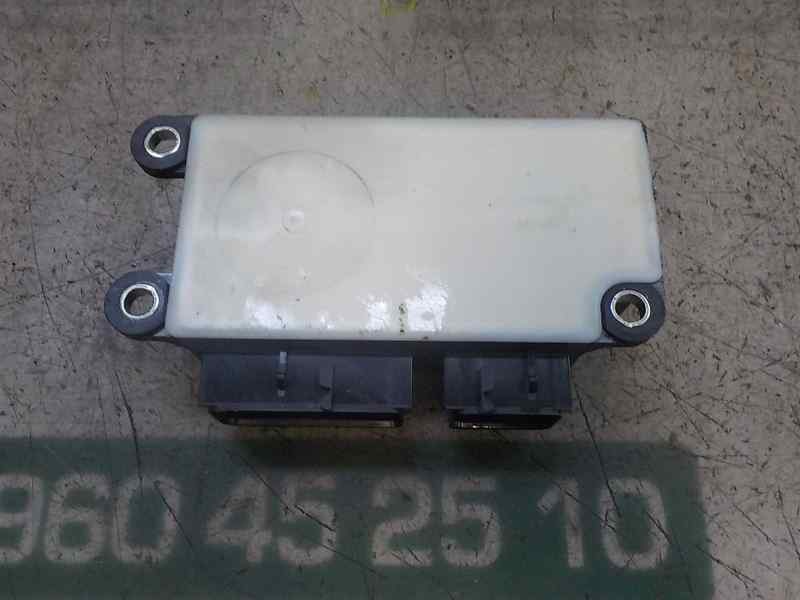 Recambio de centralita airbag para opel insignia berlina 2.0 16v cdti referencia OEM IAM 13583431  