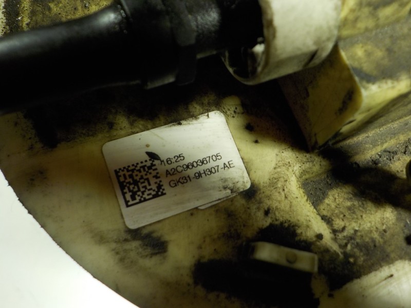 Recambio de aforador para ford transit caja abierta 350l referencia OEM IAM 2408304 GK319H307AE 