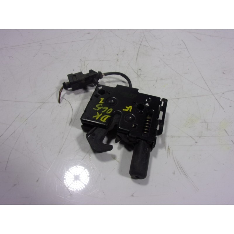 Recambio de cerradura capot para skoda kodiaq 2.0 tdi referencia OEM IAM 565823509 56582650901S 