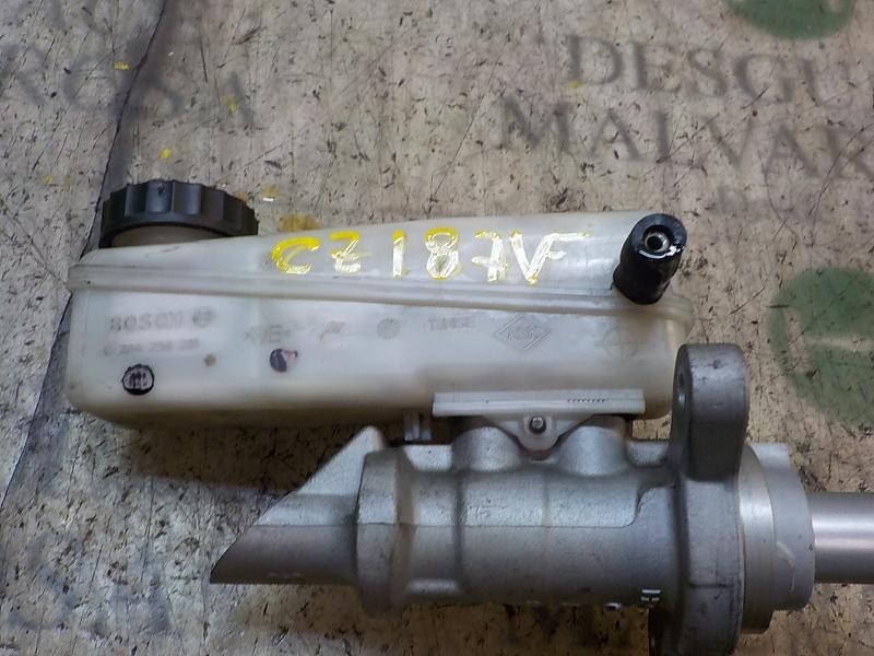 Recambio de bomba freno para renault fluence dynamique referencia OEM IAM 460113705R  