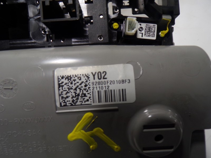 Recambio de piloto interior para kia rio (yb) 1.0 tgdi cat referencia OEM IAM 92800F2010BF3 92800F2010BF3 