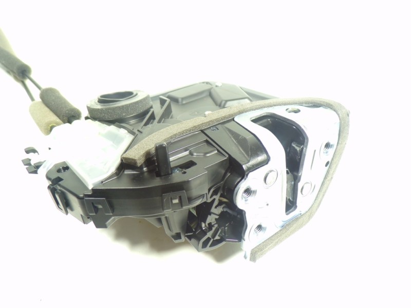 Recambio de cerradura puerta trasera derecha para lexus ux (za10) 250h referencia OEM IAM 6905076021 CD0100720 CD0100720