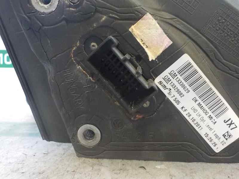 Recambio de espejo izquierdo para opel insignia berlina 2.0 16v cdti referencia OEM IAM 13268766  