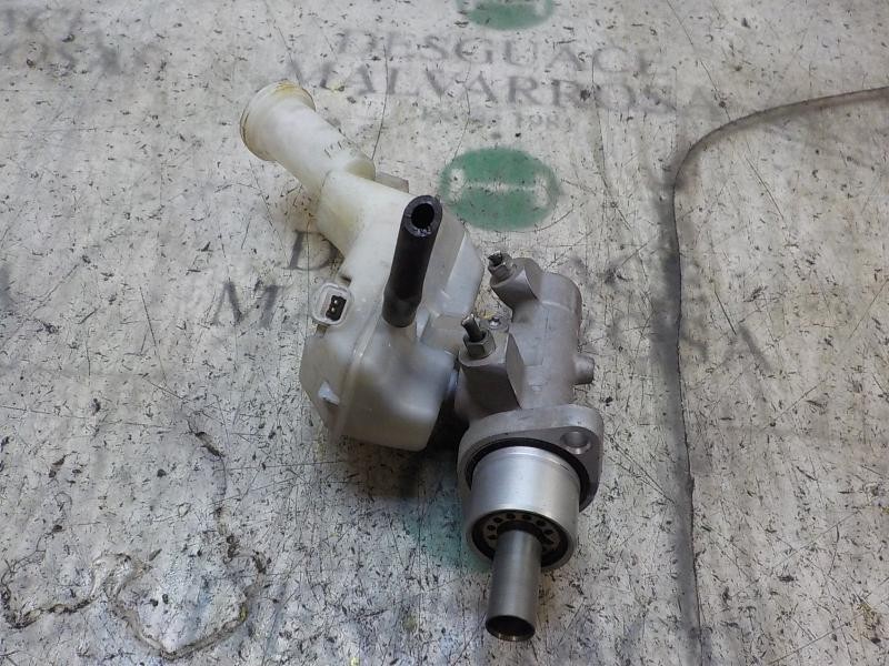 Recambio de bomba freno para renault clio iii 1.5 dci diesel referencia OEM IAM 7701208398  