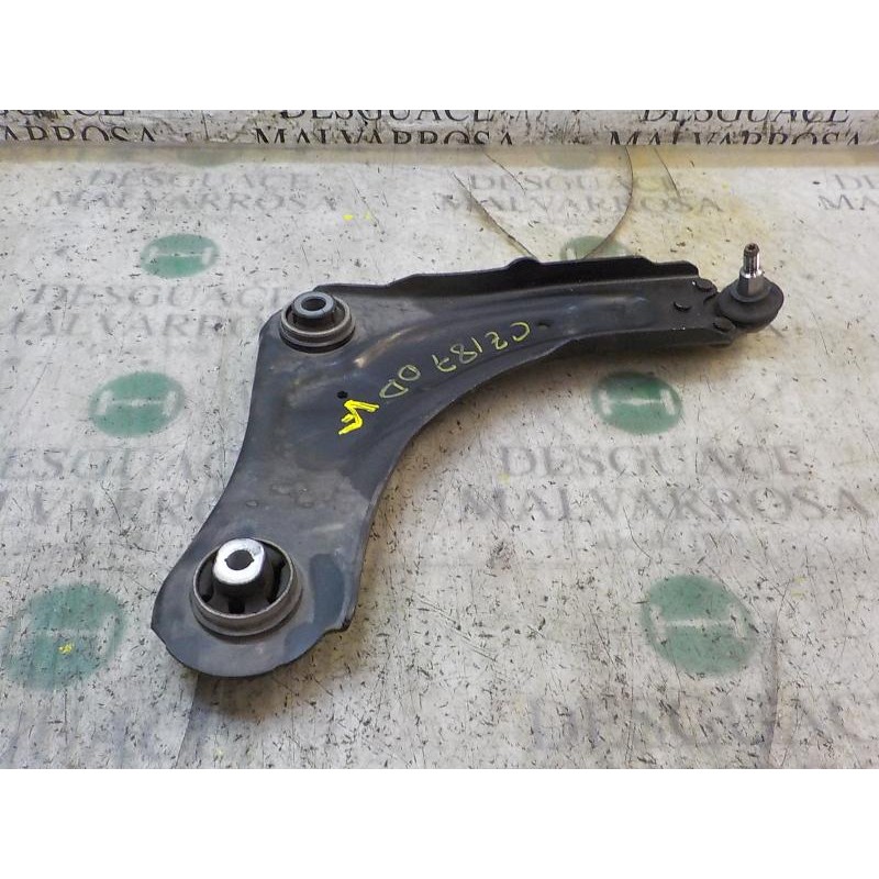 Recambio de brazo suspension inferior delantero derecho para renault fluence dynamique referencia OEM IAM 545008682R  