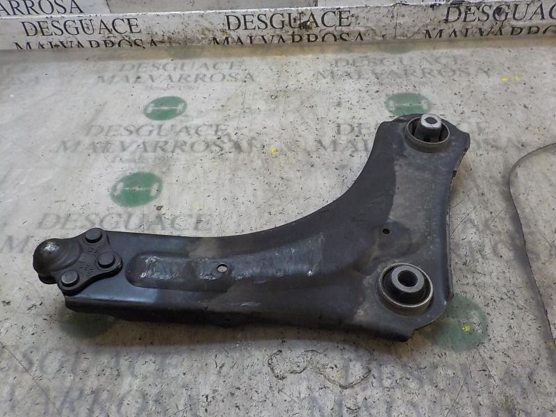 Recambio de brazo suspension inferior delantero izquierdo para renault fluence dynamique referencia OEM IAM 545018194R  