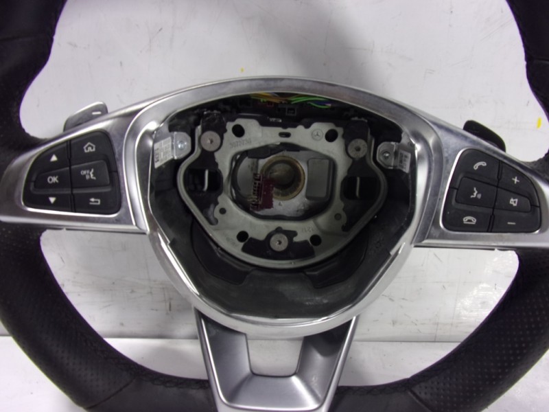 Recambio de volante para mercedes-benz clase c coupe (w205) c 220 d (205.304) referencia OEM IAM A00046038039E38  