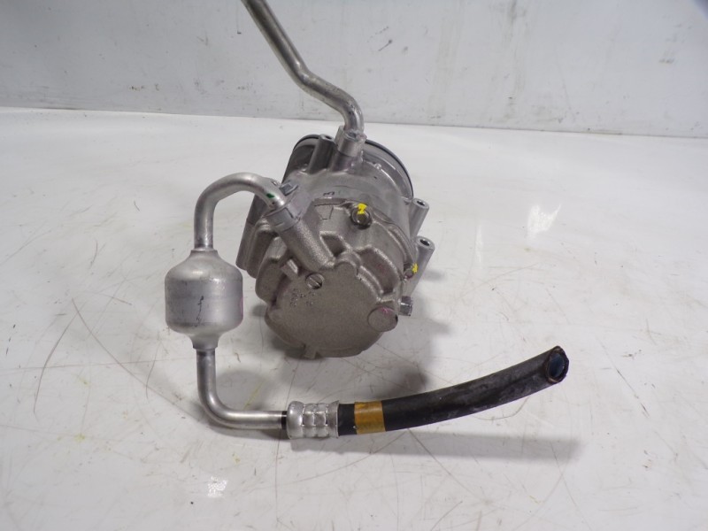 Recambio de compresor aire acondicionado para lexus ux (za10) 250h referencia OEM IAM 8837033050 0421001101 0421001101