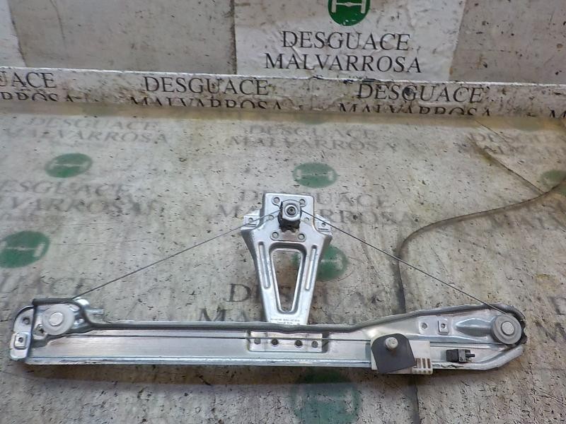 Recambio de elevalunas trasero derecho para renault clio iii 1.5 dci diesel referencia OEM IAM 8200291155  