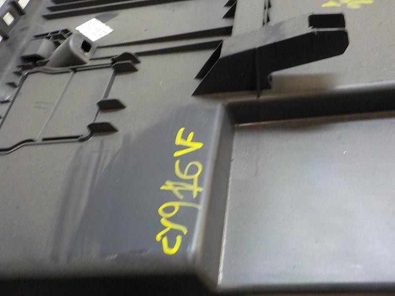 Recambio de guantera para renault clio iii 1.5 dci diesel referencia OEM IAM 8200407714  