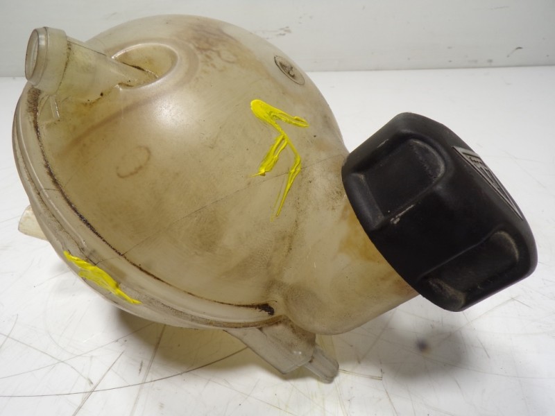 Recambio de deposito expansion para citroën c4 lim. 1.6 blue-hdi fap referencia OEM IAM 1323FA  