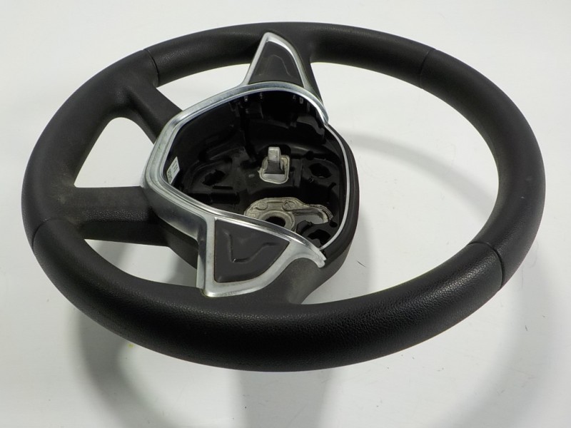 Recambio de volante para dacia sandero stepway referencia OEM IAM 484305096R 484001085R 34227003B
