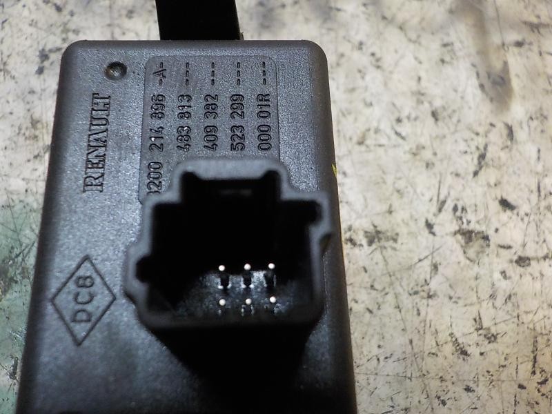 Recambio de warning para renault clio iii 1.5 dci diesel referencia OEM IAM 252103766R  