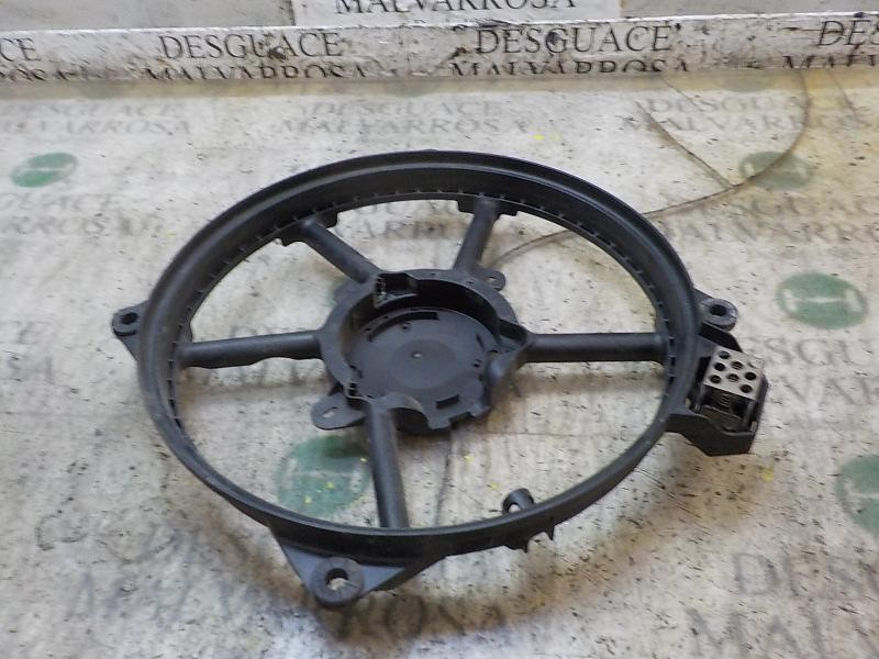 Recambio de canalizador aire para renault fluence dynamique referencia OEM IAM 214819402R  