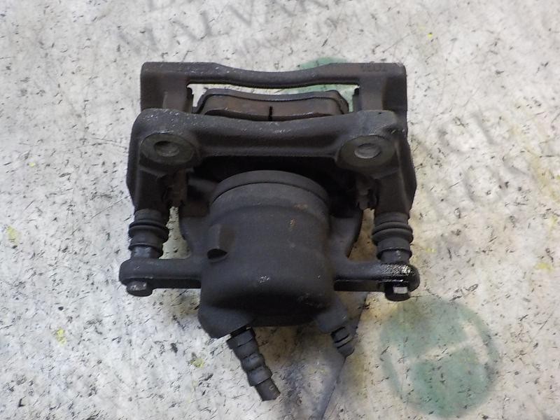 Recambio de pinza freno delantera izquierda para renault clio iii 1.5 dci diesel referencia OEM IAM 7701208332  