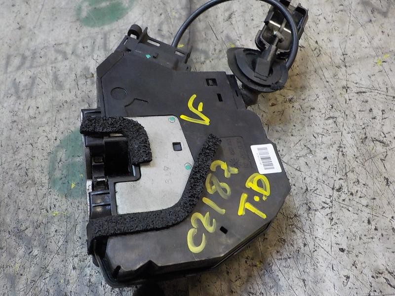 Recambio de cerradura puerta trasera derecha para renault fluence dynamique referencia OEM IAM 825020019R  