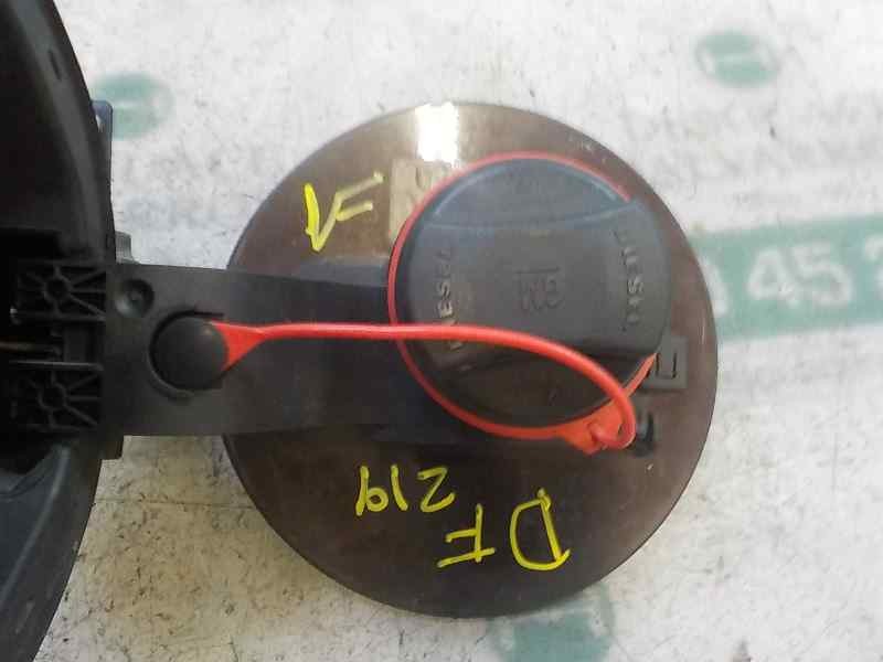 Recambio de tapa combustible para opel insignia berlina 2.0 16v cdti referencia OEM IAM 13244482  