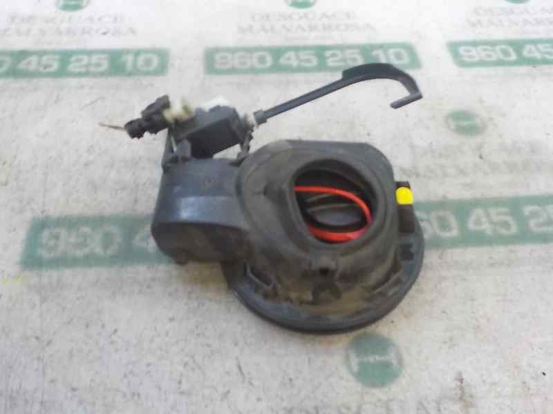 Recambio de tapa combustible para opel insignia berlina 2.0 16v cdti referencia OEM IAM 13244482  