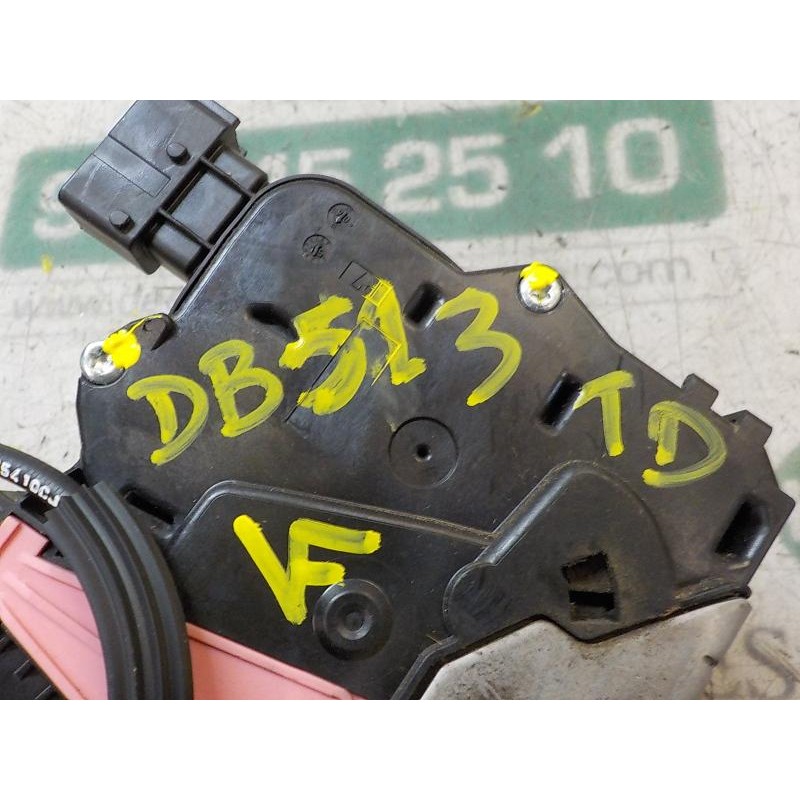 Recambio de cerradura puerta trasera derecha para opel corsa e selective referencia OEM IAM 13431845 13431845 