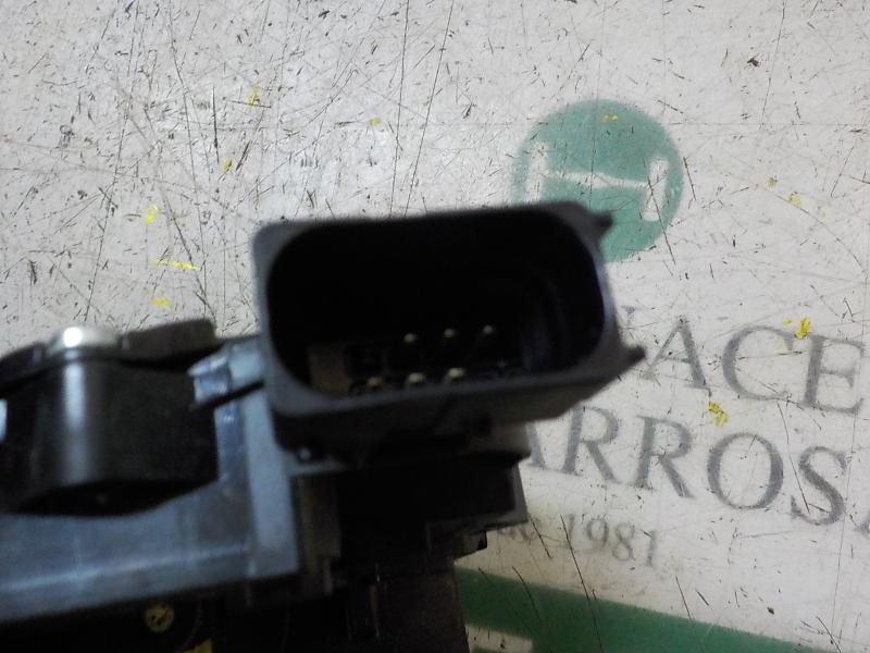 Recambio de cerradura puerta trasera izquierda para opel corsa e selective referencia OEM IAM 13431842 13431842 