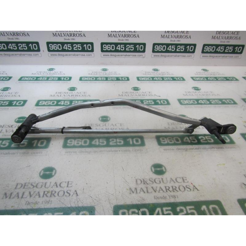 Recambio de articulacion limpia delantero para dacia sandero stepway referencia OEM IAM 288004410R  