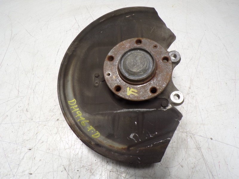 Recambio de mangueta trasera derecha para peugeot 508 gt referencia OEM IAM 517629  