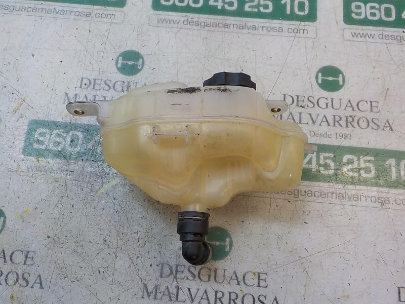 Recambio de deposito expansion para opel corsa e selective referencia OEM IAM 13424539  