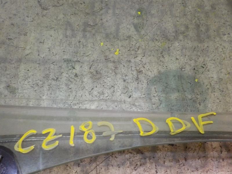 Recambio de cristal puerta delantero derecho para renault fluence dynamique referencia OEM IAM 803000014R  