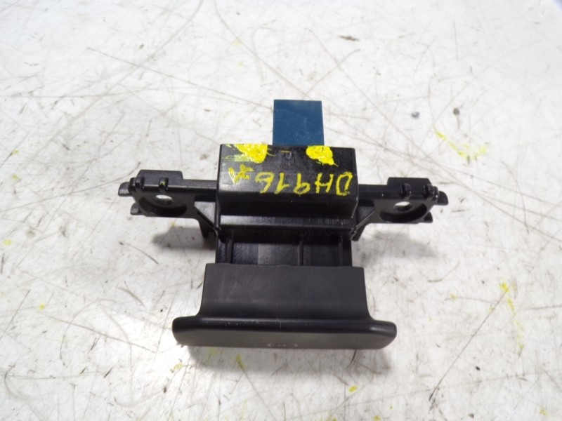 Recambio de palanca freno de mano para peugeot 508 gt referencia OEM IAM 470707  