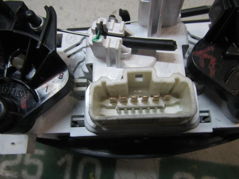 Recambio de mando calefaccion / aire acondicionado para dacia sandero stepway referencia OEM IAM 275102986R A42303400 A42303400