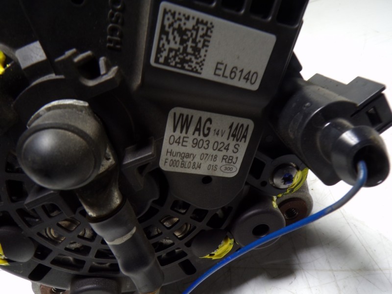 Recambio de alternador para volkswagen t-roc 1.5 16v tsi act referencia OEM IAM 04E903024S 04E903024S 