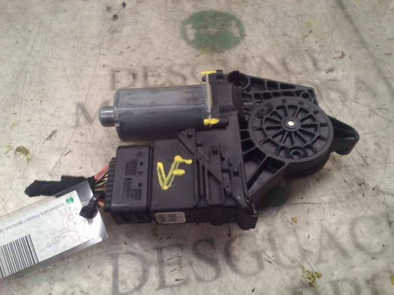 Recambio de motor elevalunas trasero izquierdo para volkswagen passat berlina (3b3) comfortline referencia OEM IAM   