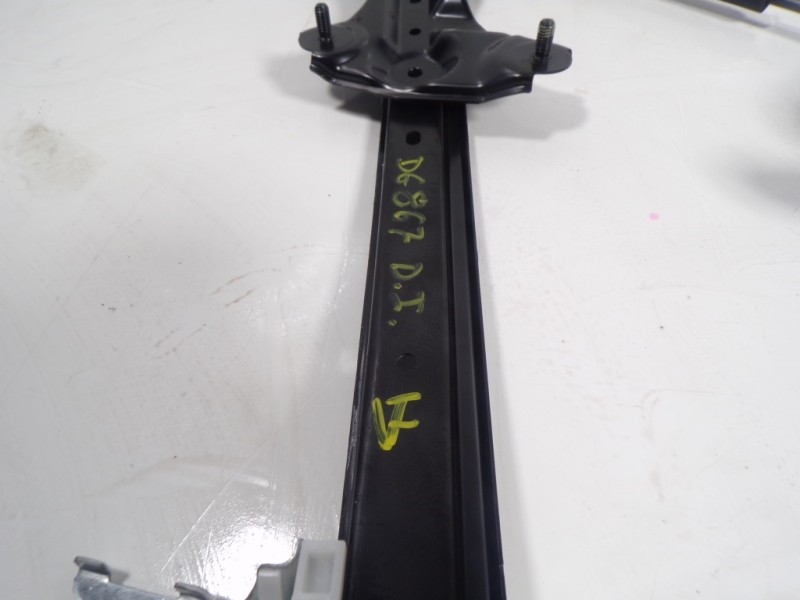 Recambio de elevalunas delantero izquierdo para lexus ux (za10) 250h referencia OEM IAM 6980276010 8572076020 0620205761