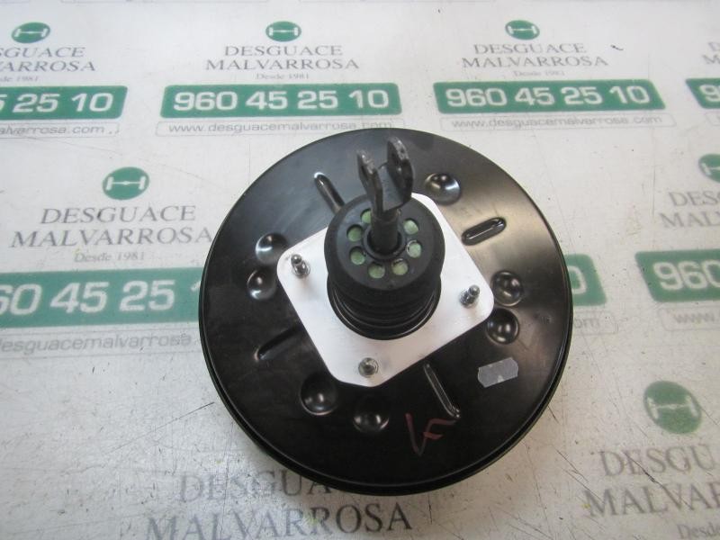 Recambio de servofreno para dacia sandero stepway referencia OEM IAM 472107479R 472103298R 