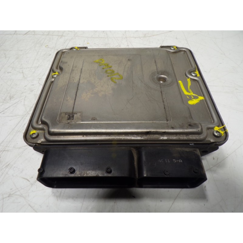 Recambio de centralita motor uce para opel insignia berlina 2.0 16v cdti referencia OEM IAM 55575349 55577619 