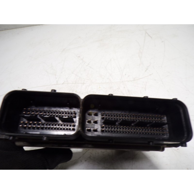 Recambio de centralita motor uce para opel insignia berlina 2.0 16v cdti referencia OEM IAM 55575349 55577619 