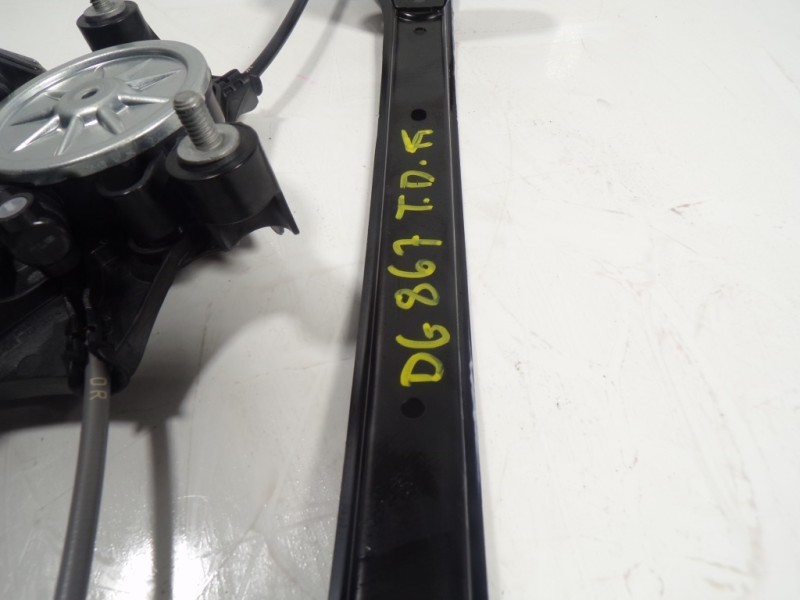 Recambio de elevalunas trasero derecho para lexus ux (za10) 250h referencia OEM IAM 6980376010 8571076030 0620205771