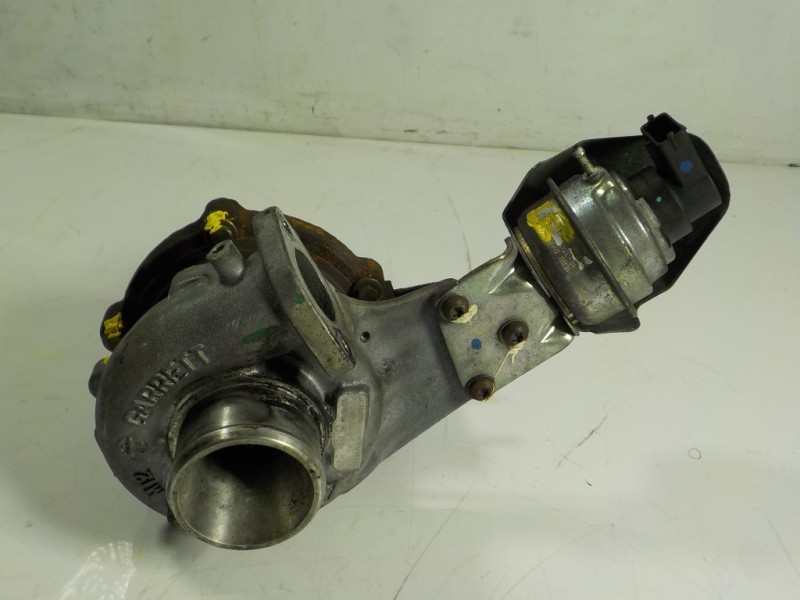 Recambio de turbocompresor para opel insignia berlina cosmo referencia OEM IAM  55570748 